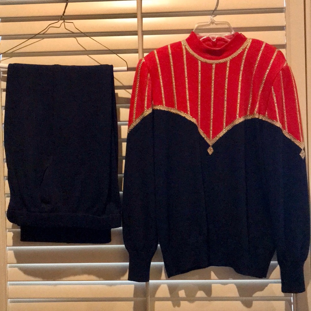 St . John Sweater & Pants